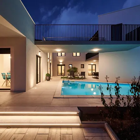 Villa Breathtaking View On The Coast Dugi Rat